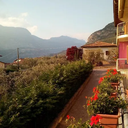 B&B Agli Ulivi Arco Exterior photo